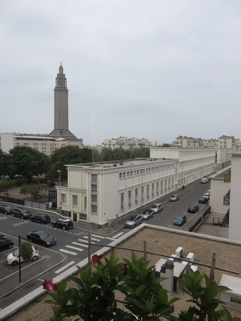 Appartement 6 LE HAVRE Les Halles Centrales BIEN EXPOSE / PAS DE TRAVAUX / GRANDS VOLUMES 